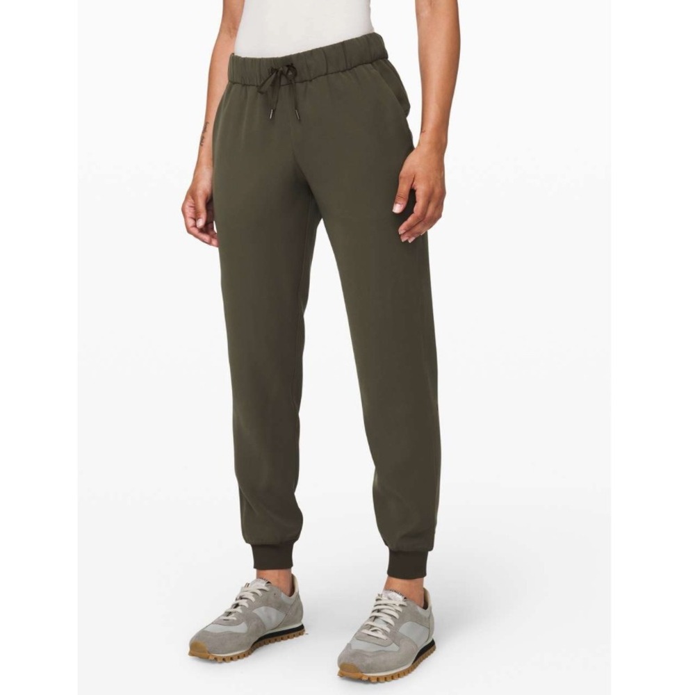 LULULEMON $118 Womens 8 Dark Olive On the Fly Jogger Full Length W5BZDS Pants